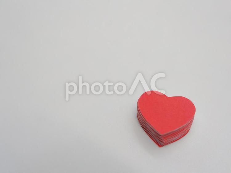 積み重ねたハート　アイキャッチ ハート,赤,積み重ねの写真素材