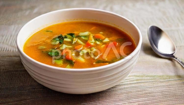 野菜スープ、ダイエットスープ 料理,スープ,人参の写真素材
