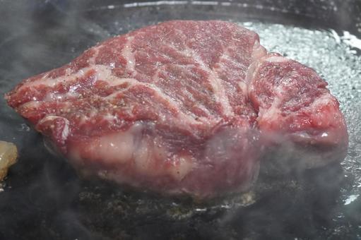 ビーフステーキ・松阪牛テンダーロイン ビーフステーキ・松阪牛テンダーロイン ビーフステーキ,牛肉,テンダーロインの写真素材