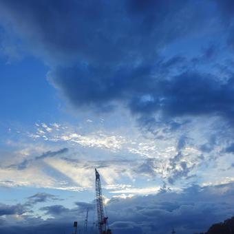 夏の曇り空 夏の曇り空の写真