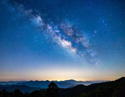 神秘的な宇宙空間 天の川銀河6 神秘的な宇宙空間 天の川銀河6の写真