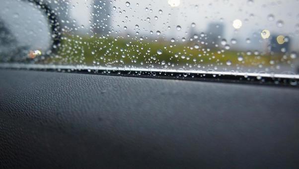 雨の日のドライブ（東京のビル群） 雨,水滴,雨粒の写真素材