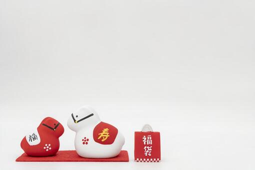 干支（午年）置物と福袋 干支,午年,置物の写真素材