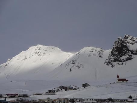 アイスランド　雪山 アイスランド,雪原,山の写真素材