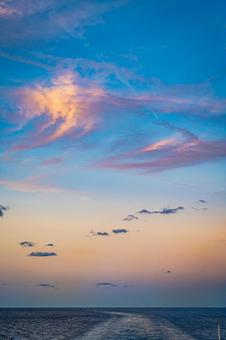 日本海　フェリーからの風景の写真