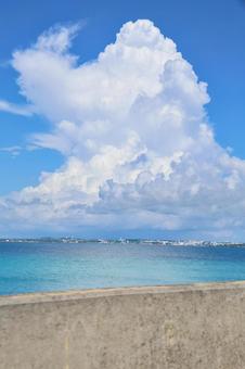 雲 雲,海,空の写真素材