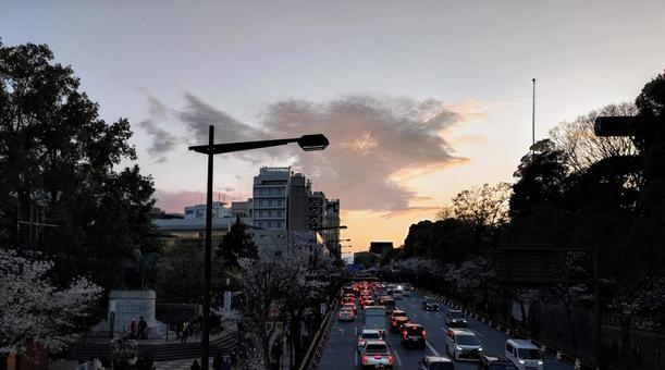 夕暮れ 夕暮れ,夕焼け,空の写真素材