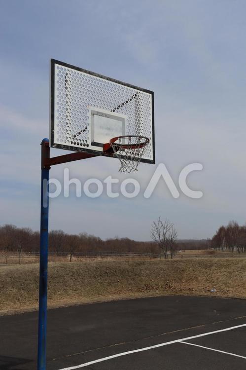 バスケットゴール スポーツ,屋外,バスケットコートの写真素材