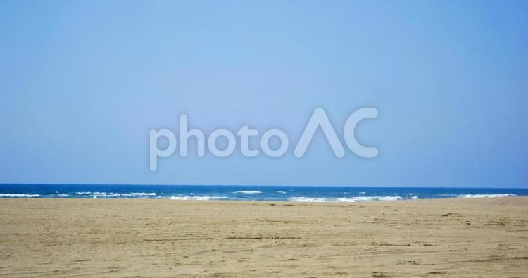 空と海と砂浜 砂浜,海岸,海の写真素材
