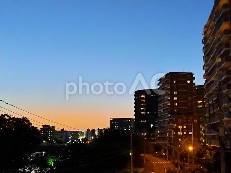 夕暮れの街（福岡） 夕暮れ,街,空の写真素材