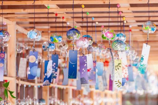 夏を彩る風鈴たち5 夏を彩る風鈴たち5 風鈴,夏祭り,夏の写真素材