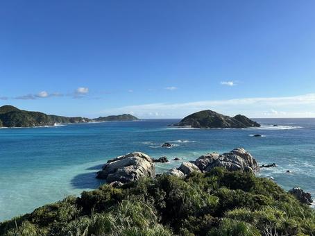 展望台から見た夏の海 展望台から見た夏の海 夏,ブルー,ケラマブルーの写真素材