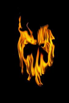 炎、燃えるハート型のフレーム1 炎,火,ハート型のの写真素材