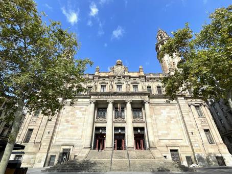 バルセロナ中央郵便局 バルセロナ中央郵便局 バルセロナ,スペイン,中央郵便局の写真素材