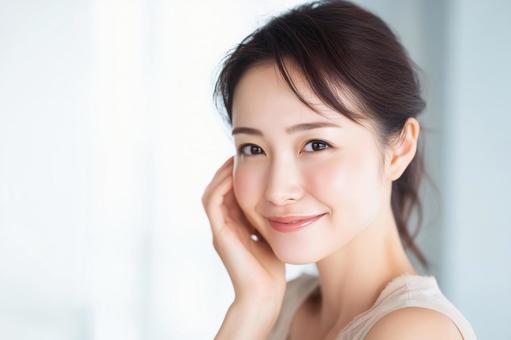 女性の笑顔と髪型 女性の笑顔と髪型の写真