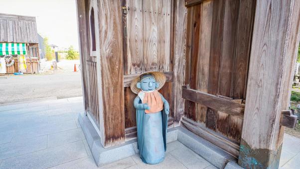 第9番札所 法輪寺 山門のお地蔵さん 第9番札所 法輪寺 山門のお地蔵さんの写真