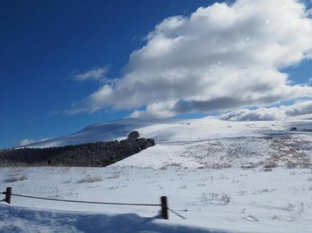 雪景色・冬の霧ヶ峰高原(車山) 雪景色・冬の霧ヶ峰高原(車山) 霧ヶ峰,車山,高原の写真素材