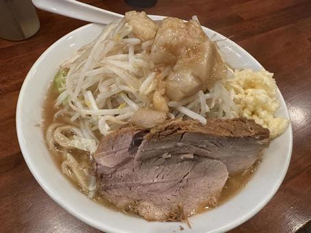 二郎系ラーメン 二郎系ラーメンの写真