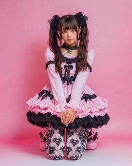 ピンクのかわいい女の子 ピンクのかわいい女の子の写真