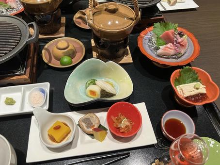 旅館の食事　夕食　懐石料理 旅館,小鉢,料亭の写真素材