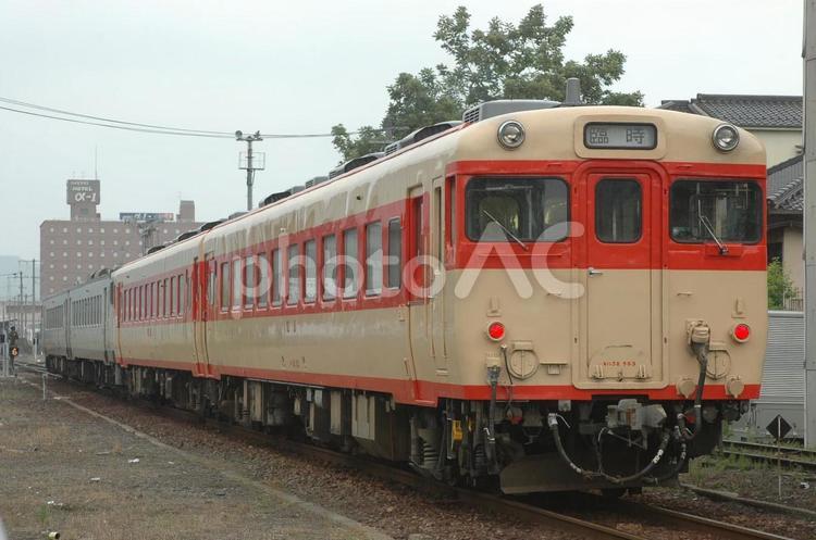 ディーゼルカー　キハ28　キハ58 鉄道,汽車,交通の写真素材