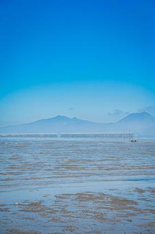熊本県　宇土市　長部田海床路の風景 長部田海床路,宇土,海中道路の写真素材