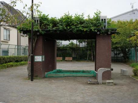 小さい公園 小さい公園の写真