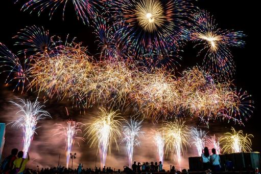 宇都宮花火大会2019 宇都宮花火大会2019 宇都宮花火大会,花火大会,花火の写真素材