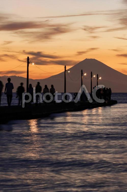 原岡桟橋 原岡桟橋,桟橋,夕焼け空の写真素材