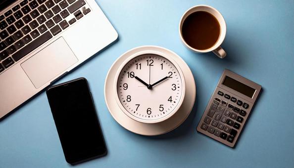 時差出勤 時計 スマホ パソコン 電卓 時差出勤 時計 スマホ パソコン 電卓の写真