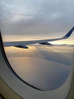飛行機雲 雲,空,飛行機の写真素材
