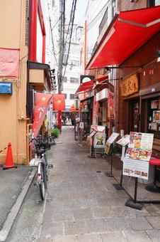 元町中華街の路地裏 元町中華街の路地裏 飲食店,商店街,観光地の写真素材