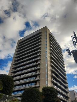 静岡市役所 オフィス街,ビジネス街,どんよりの写真素材