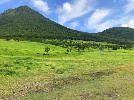 大分の雄大な山々 大分の雄大な山々の写真