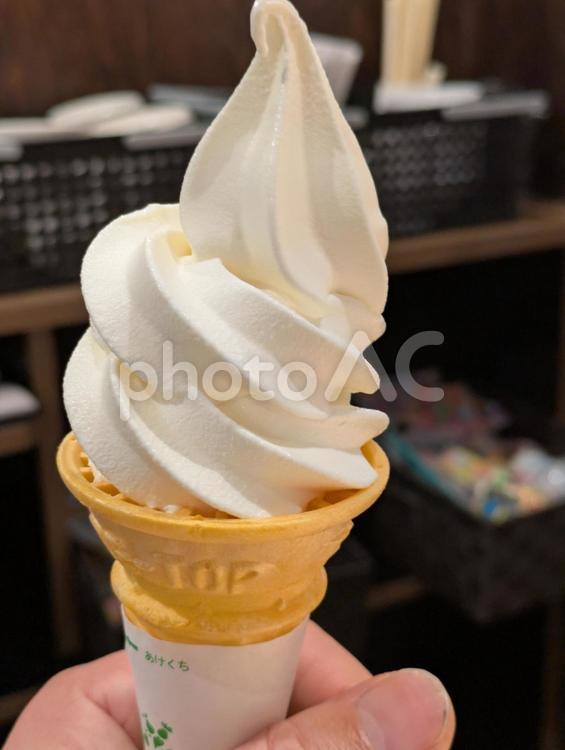 横浜市都筑区牛久保西のソフトクリーム 丸源ラーメン横浜都筑店,ラーメン店,外食の写真素材