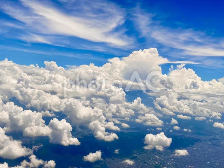 天空に浮かぶ雲の群れ 雲,白い雲,白いの写真素材