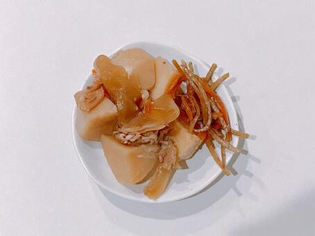 肉じゃが 肉じゃが,肉じゃが煮物,じゃがいも煮物の写真素材