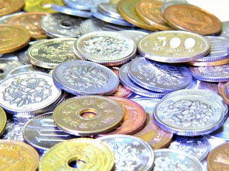 貯金と小銭（将来・節約・ライフプラン） 小銭,お金,コインの写真素材
