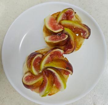 無花果のハニ―トースト 美味しい,食べ物,無花果の写真素材