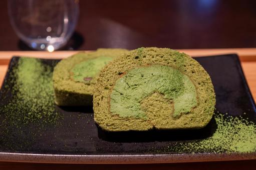 抹茶のロールケーキ 抹茶のロールケーキ 抹茶,ロールケーキ,クリームの写真素材
