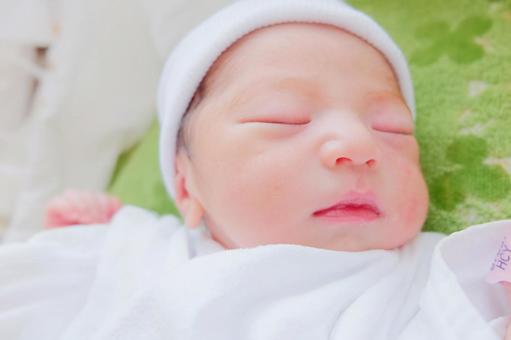 新生児生後０日 生後０日,新生児,赤ちゃんの写真素材