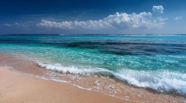 波と青い海 波と青い海の写真