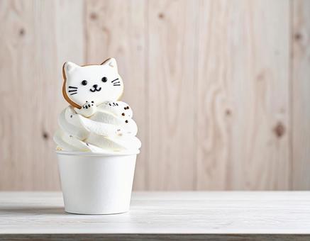 Kitten cookies and soft serve ice cream, soft cream, ice cream, dessert, JPG