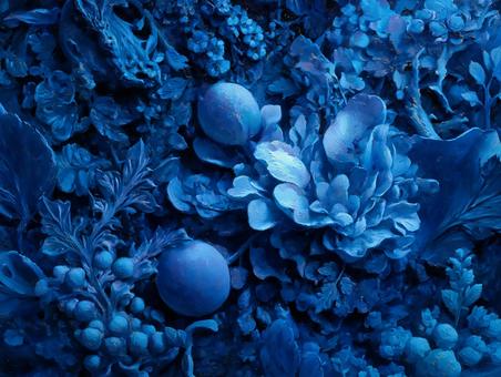 青一色で描かれた幻想的な植物と果実の背景 青一色で描かれた幻想的な植物と果実の背景の写真