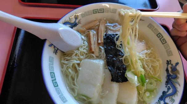 塩ラーメン ラーメン,塩ラーメン,ネギの写真素材