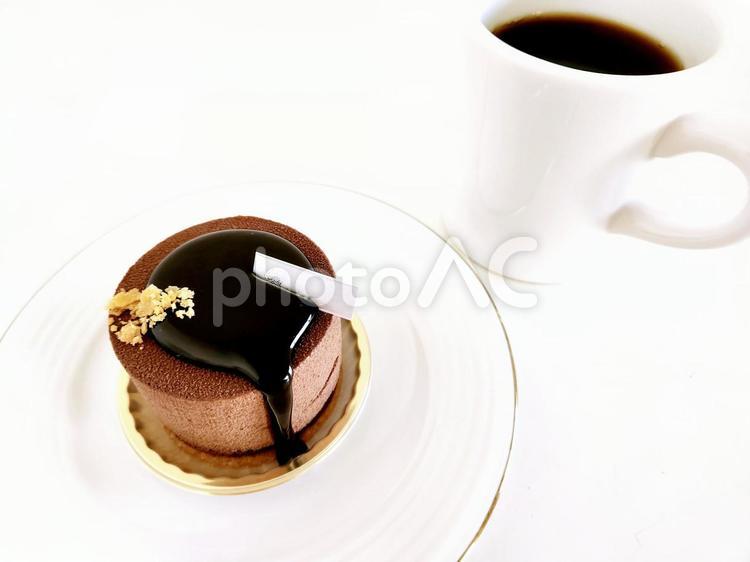 チョコレートムースケーキとコーヒー チョコケーキ,チョコ,生チョコの写真素材