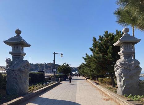 江ノ島弁天橋　江島神社御鎮座記念龍燈籠 神奈川県,藤沢市,湘南の写真素材