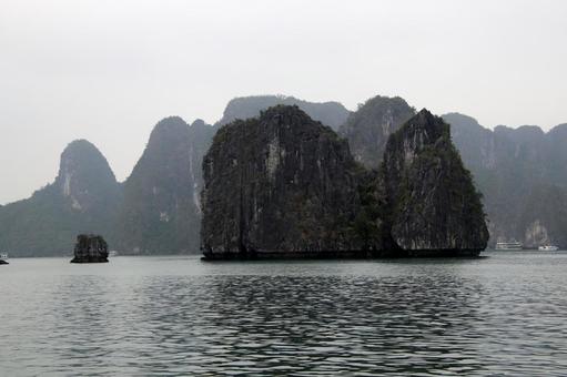 ベトナムのハロン湾風景 ベトナムのハロン湾風景 ベトナム,ハロン湾,世界遺産の写真素材