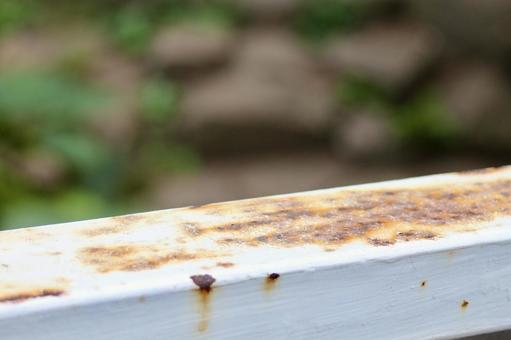 錆びついた手すりの写真