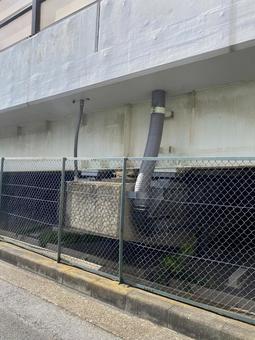 排水管とコンクリ壁 排水管とコンクリ壁 配管,コンクリート,壁の写真素材